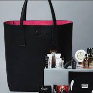 Holt Renfrew Black / Hot Pink Tote